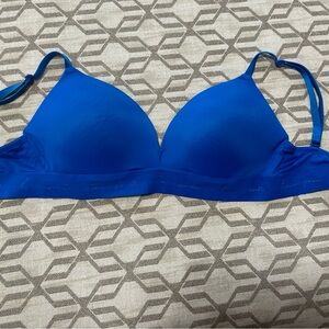 PINK by Victoria’s Secret 34DD